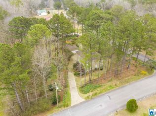3899 Hilltop Rd SE, Bessemer, AL 35022