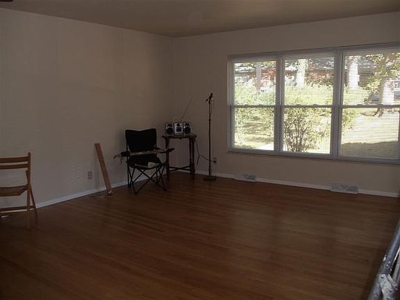 living & dining room