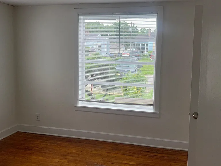 2026 Princeton Ave SW — Photo 11