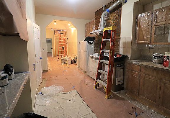 4th image of 229 Maujer St APT 3L