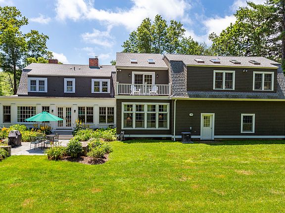 66 Tallmadge Lane