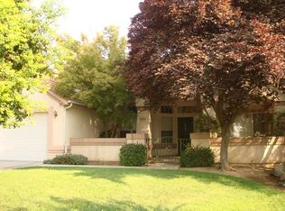 4574 W Oak Park Dr, Fresno, CA
