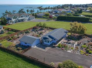 1420 Thornton Dr, Sequim, WA 98382