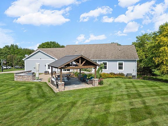 3rd image of 4240 Paulana Pl