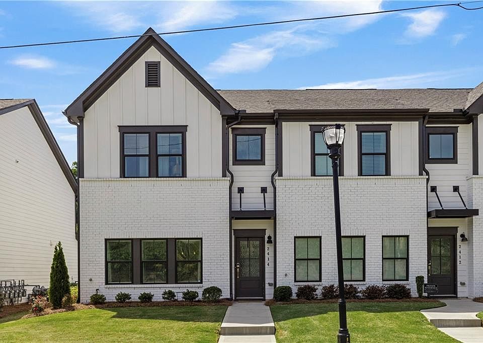 1st image of 2414 Lakeshore Ln