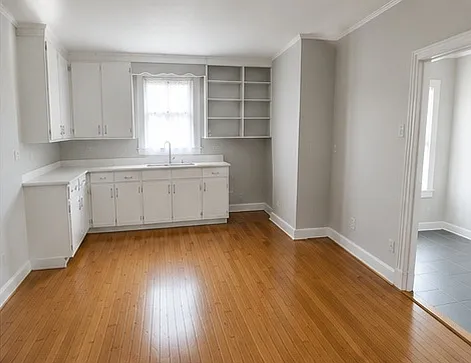 1005 Duke Ave — Photo 8
