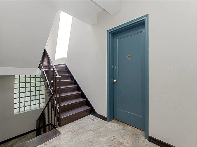1400 Van Buren St NW — Photo 12