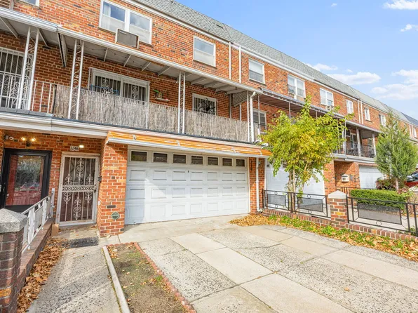 22-46 Steinway Street image 13 of 13