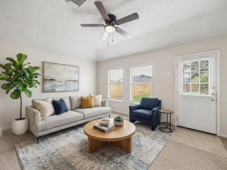 8022 Indian Desert Dr — Photo 2