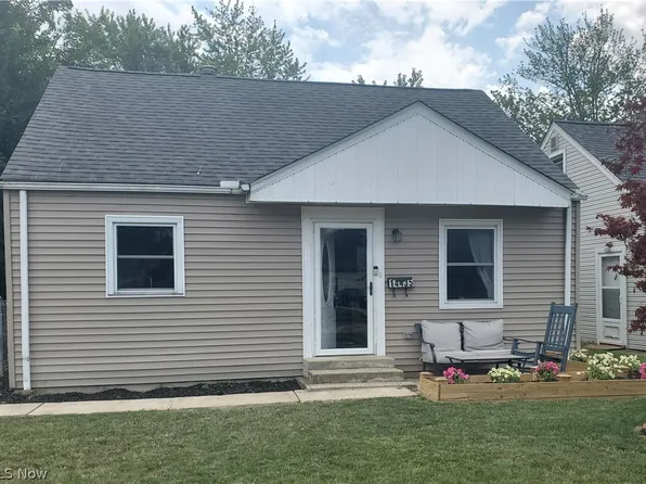 14435 Cleminshaw Rd, Cleveland, OH 44135