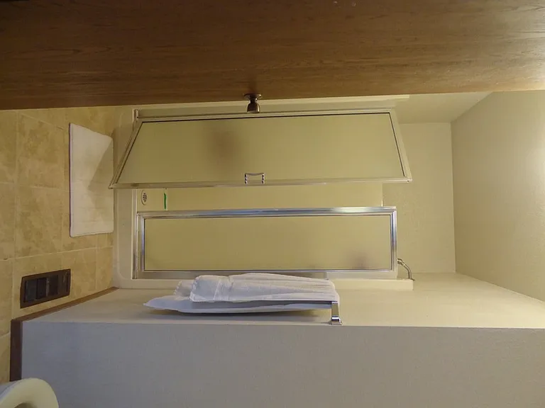 402 Lind Ave NW — Photo 11