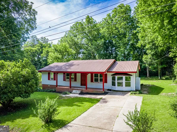 214 Oak Ridge Dr, Byron, GA 31008