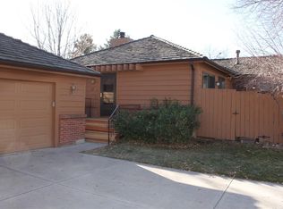 17 S Eagle Cir, Aurora, CO 80012
