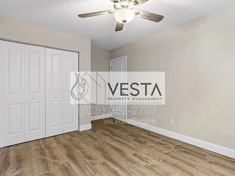 474 Hague Dr — Photo 27