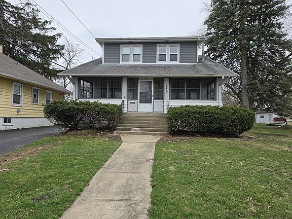 2nd image of 249 E Park Blvd #2