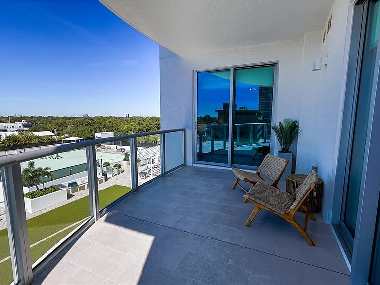 2910 W Barcelona St #604 — Photo 38