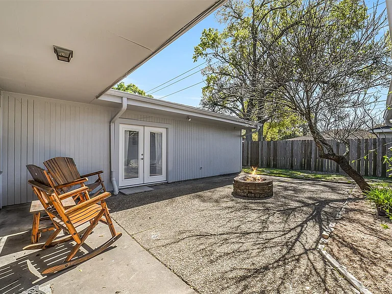 6215 Queensloch Dr — Photo 38