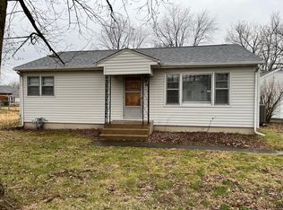 32 S Ruby Ln, Fairview Heights, IL 62208