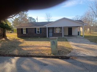 2922 Beasley Dr, Tupelo, MS 38801