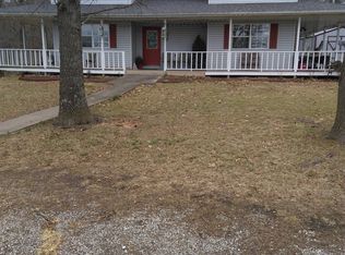 10500 Gum Rd, Neosho, MO 64850