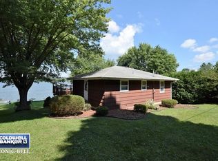 N7139 Chapel Dr, Whitewater, WI 53190