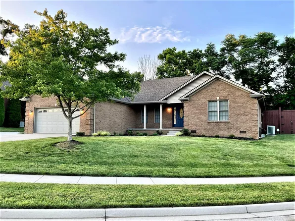 231 Oak Branch Dr, Berea, KY 40403