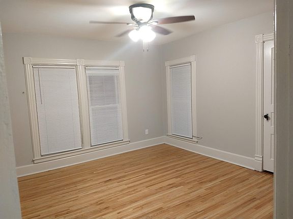 3rd image of 303 1/2 W Galena Ave