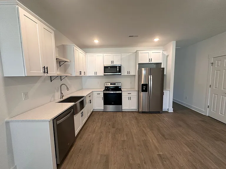 1668 Winding Way SW — Photo 8