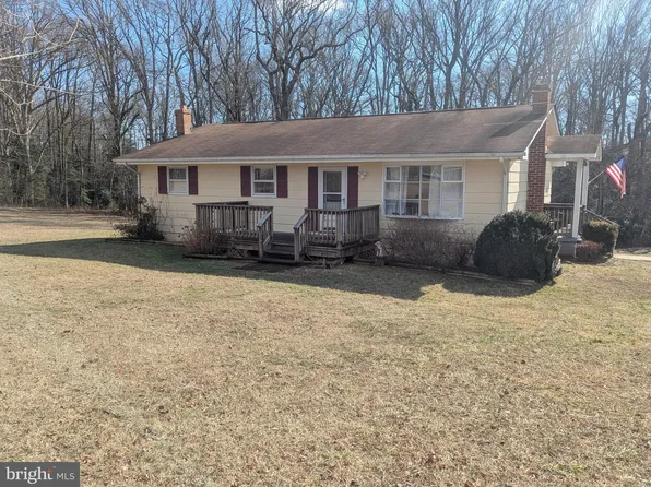 115 Lorenzo Dr, Fredericksburg, VA 22405