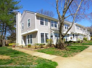 30 Duncan Way, Freehold, NJ 07728