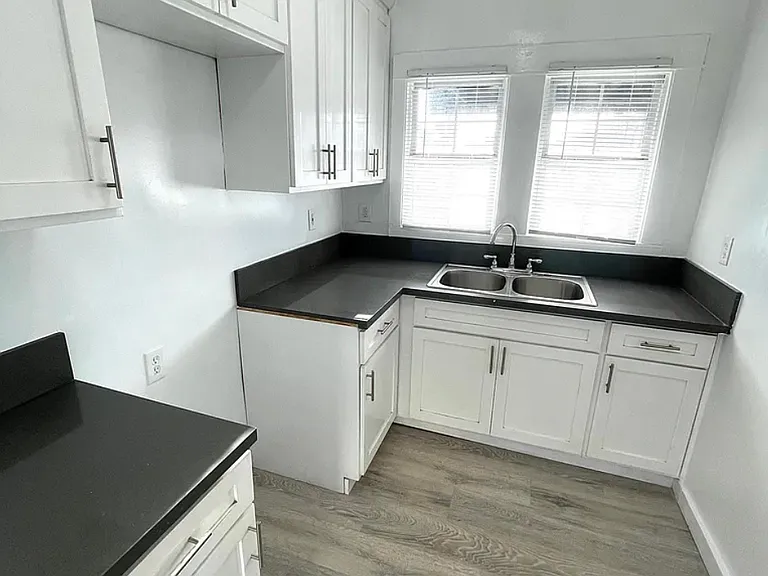 619 Elm Ave #1 — Photo 1