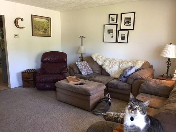 2nd image of 6195 Creek View Trl