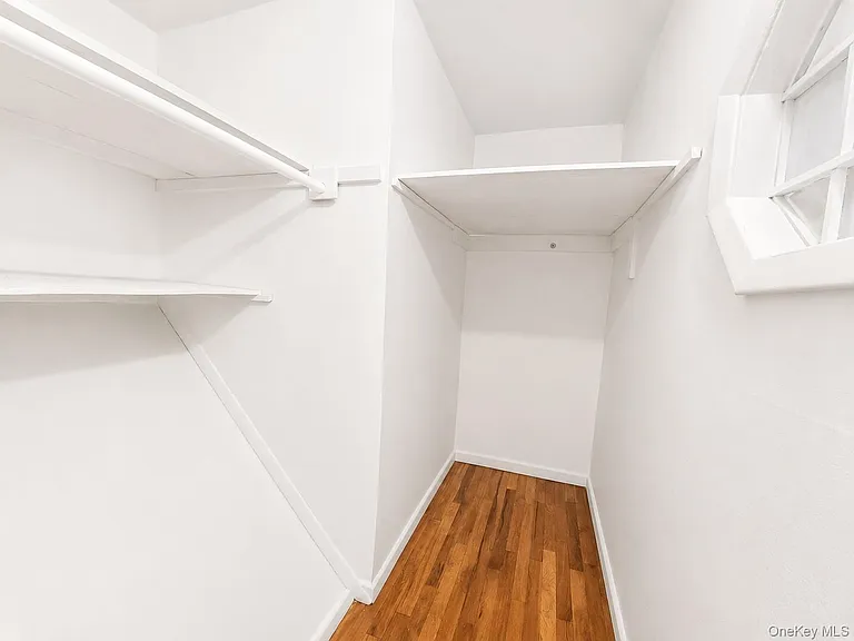 100 Lee Ave #2 — Photo 19