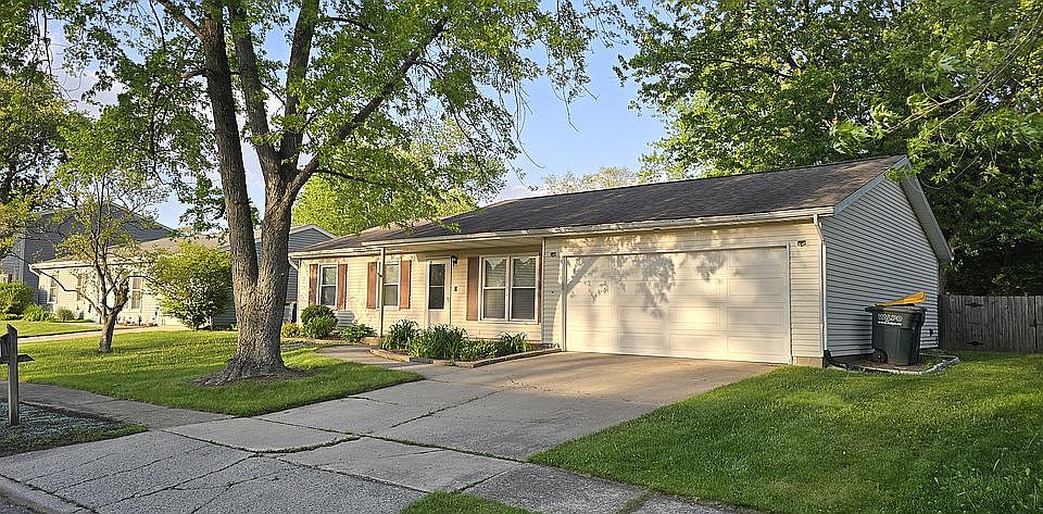 1st image of 2304 Shaker Dr