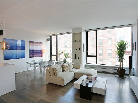 4th image of 505 Greenwich St APT 5C