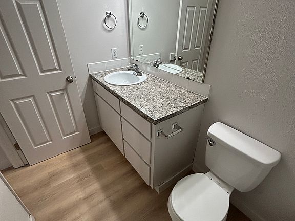 5th image of 720 N 25th Ct #3