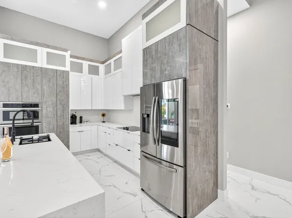 3217 SW 3rd Ter, Cape Coral, FL 33991