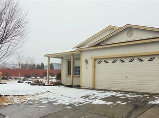 18020 Hazelnut Dr, Reno, NV 89508