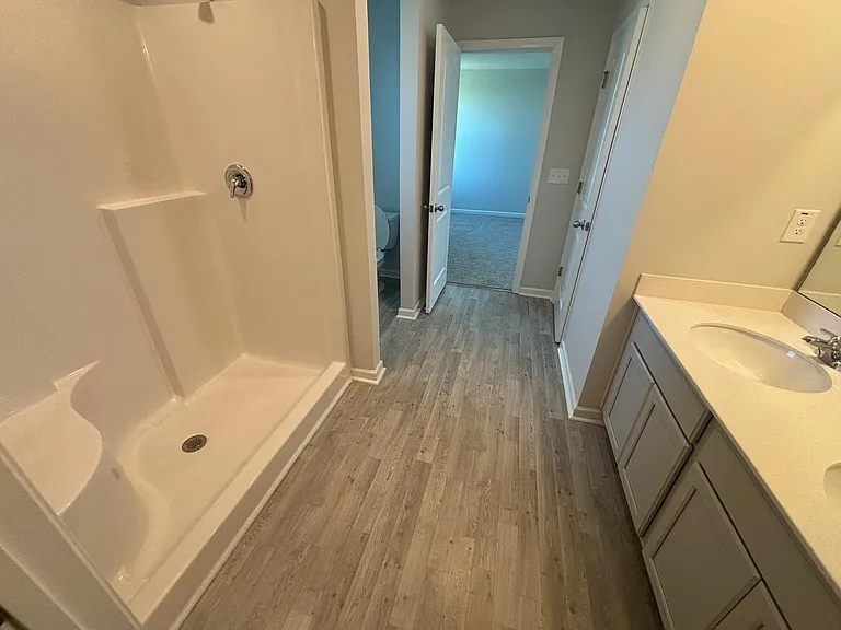 800 Putney Hill Rd — Photo 24