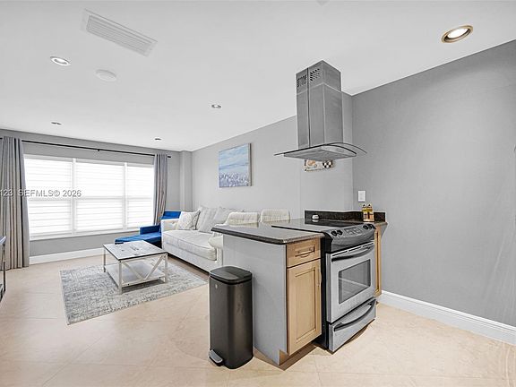 5th image of 405 N Ocean Blvd APT 103