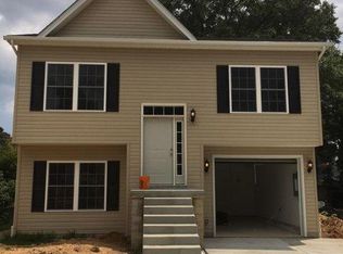 809 Hilltop Rd, Baltimore, MD 21226