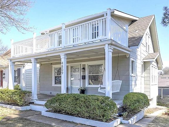 2nd image of 4809 Rainbow Blvd