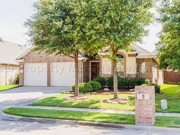 3rd image of 7039 Beacon Dr