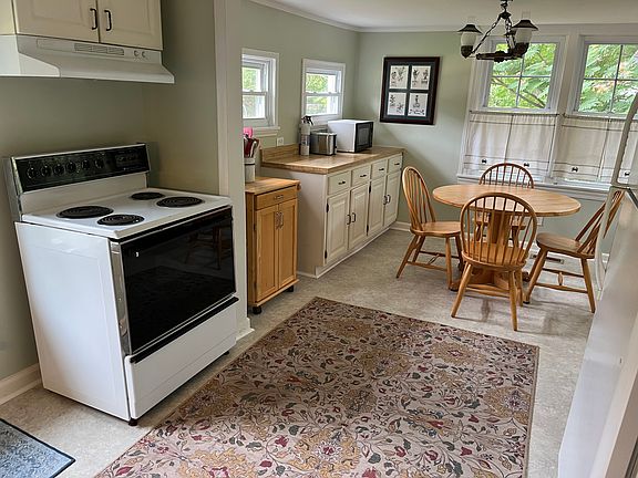 2nd image of 47914 Red Cedar Ln
