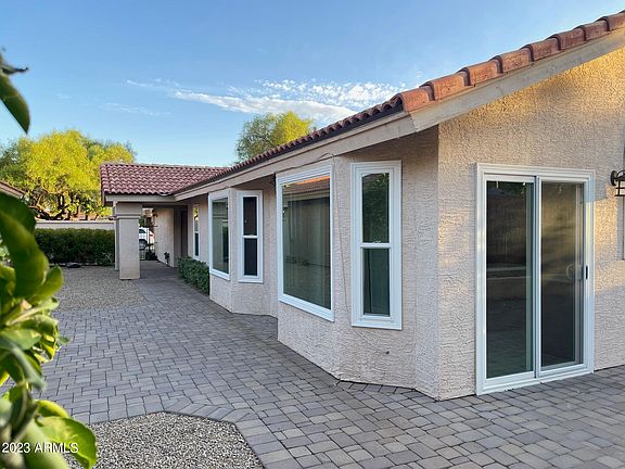4th image of 8940 E RIVIERA Drive N