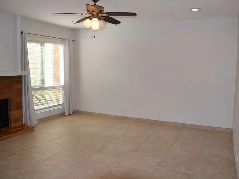 44553 La Paz Rd — Photo 7