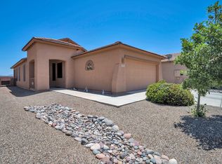 940 N Kiefer Ln, Green Valley, AZ 85614