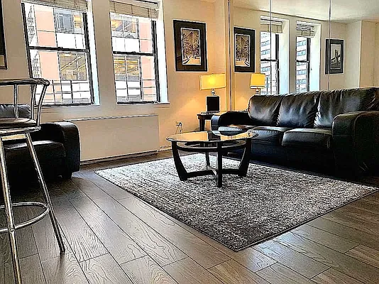 Rented by Oxford Property Group | media 123