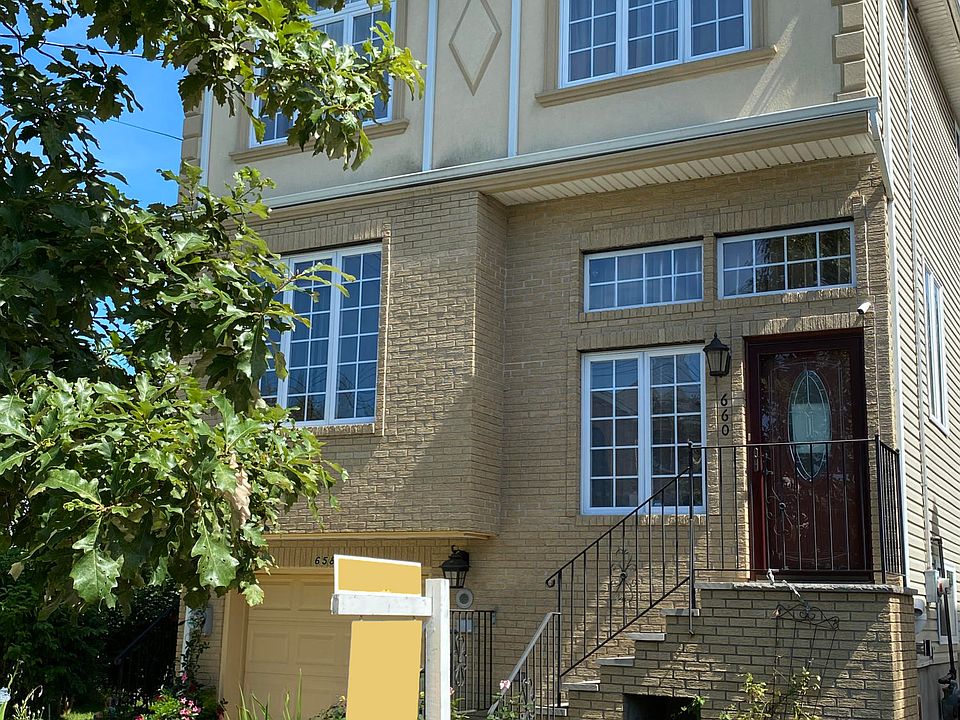 1st image of 660 Quincy Ave