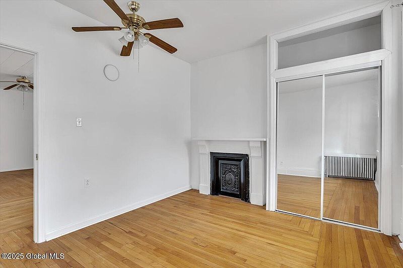 5th image of 1412 6th Avenue